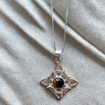 Collar Nudo De Brujas Con Piedra Ojo De Tigre
